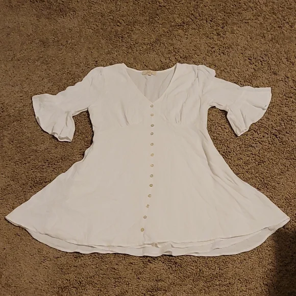 Beautiful flowy mini dress! - Picture 8 of 12